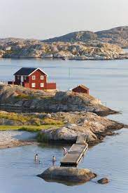 Im osten wird das land von der ostsee sowie dem bottnischen meerbusen und im südwesten von den meerengen kattegat und skagerrak. Baden Im Meer Skarhamn Auf Der Insel Tjorn Bohuslan An Der Westkuste Schwedens C Peter Adams Adams Auf Baden Boh Schweden Urlaub Schweden Reise Urlaub
