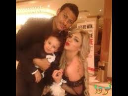 انا اسمي محمد تربيت وعملت بالكويت لفتره كبيره.وفجاه جائت حرب الكويت وكنت باجازه صيفيه بمصر. Ù„Ø§ÙˆÙ„ Ù…Ø±Ø© ØµÙˆØ± Ø²ÙˆØ¬Ø© Ù…Ø­Ù…Ø¯ Ø§Ù„Ø´Ù†Ø§ÙˆÙ‰ Ø­Ø§Ø±Ø³ Ù…Ø±Ù…Ù‰ Ø§Ù„Ù†Ø§Ø¯Ù‰ Ø§Ù„Ø§Ù‡Ù„Ù‰ Ø´Ø¨ÙŠÙ‡ Ø§Ù„ÙÙ†Ø§Ù†Ø© Ø³Ø§Ø±Ù‡ Ø³Ù„Ø§Ù…Ø© Youtube