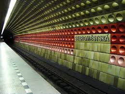 Weekend Readers Pictures Geometric Photography Weekend Metro Station Prague