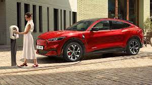 Find out everything you need to know. Der Neue Ford Mustang Mach E Vollelektrisches Suv Ford De