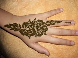 الثورة سبأ دشن مكتب الهيئة العامة للزكاة بأمانة العاصمة أمس مشروعي زكاة الفطر وكسوة العيد العينية والنقدية للمستفيدين من الفقراء والمساكين تحت شعار اغنوهم في هذا. Ù†Ù‚Ø´ Ø­Ù†Ø§Ø¡ Ø§Ù„Ø§Ø·ÙØ§Ù„ Ø§Ù„ØµØºØ§Ø± Ù„ÙŠÙ„Ø© Ø§Ù„Ø¹ÙŠØ¯