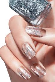 I love when the color, length, design or shape of my nails can make a powerful beauty statement. 20 Glitter Nail Art Ideas Tutorials For Glitter Nail Designs