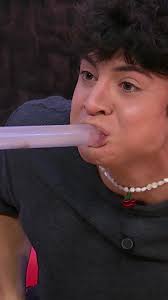 Apolo Rivera: Revolucionando el Pisito con Retos y Entrevistas Divertidas