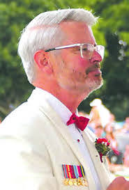 Robert Platte's Instagram, Twitter & Facebook