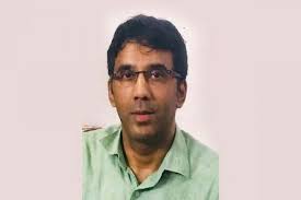 Kerala should explore a scientific and practical way out of the COVID  crisis