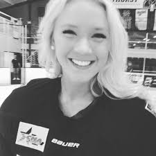 Maggie Knott (@itsmaargaret)