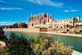 Trefoil.tv | القنوات التلفزيونية | اسبانيا. Ø¬Ø²ÙŠØ±Ø© Ù…Ø§ÙŠÙˆØ±ÙƒØ§ Ø§Ø³Ø¨Ø§Ù†ÙŠØ§ Ø£ÙŠÙ† Ø¨Ø§Ù„Ù…Ø§ Ø¯ÙŠ Ù…Ø§ÙŠÙˆØ±ÙƒØ§