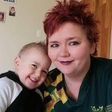 Brenda Landman's Instagram, Twitter & Facebook