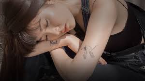 Extreme body modifications have taken on many forms in recent years. This Isn T Your Ordinary Temporary Tattoo Entertainment