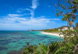 Wir verraten ihnen, welche ziele sich jetzt noch lohnen und wo sie allein, zu zweit oder mit der ganzen familie relaxen oder auf entdeckertour gehen können. Beste Reisezeit Honduras Die Karibik Alternative In Mittelamerika