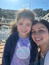 Feliz cumpleaños !!!!🎊🎁🎈🎉🎂 mi princesita hermosa EMILIA FERNANDA  CORREA CHANDIA, quiero que sepas que eres lo más hermoso que dios nos ha  dado a tu madre Daniela Chandía Arce y a mi,