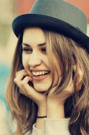 صور بنت تضحك الابتسامة تجعل الوجه جميل صباح الورد