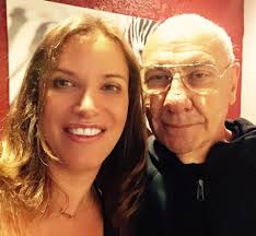 Some bands try to stop tribute bands, well, not Bill. here he is with Black  Sabbitch drummer Angie. Very cool I thought. Sorry if this has been posted  before.  https://www.facebook.com/155417547881871/photos/a.181088508648108/1040657542691196/