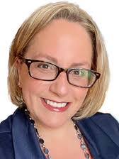 Jennifer Tope's Instagram, Twitter & Facebook