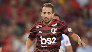 Everton ribeiro prefers to play with left foot. Everton Ribeiro Retorna Ao Modo 2013 E Assume Protagonismo No Flamengo 90min