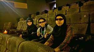 Find malaysia movie showtimes, watch trailers and book tickets at your favourite cinemas, covering golden screen cinema, tgv, lotus five star, and mbo cinemas. The Lego Movie Review Ahmad Ali Jetplane