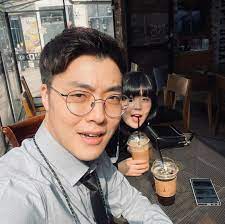 하지만 폭로자와의 연까지 끝난 건 아니다. Pgx6vft0gogzzm
