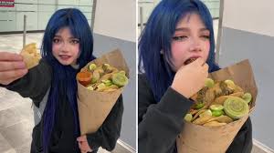 Influencer mexicana se vuelve viral al presumir su ramo de compromiso  hecho de tacos | VIDEO - Infobae