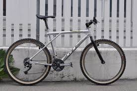 Pin By Christopher Roper On City Trails In 2020 Classic Bikes Classic Bike