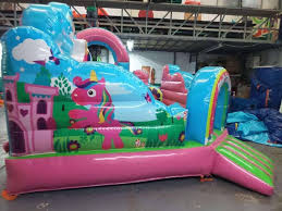 Explora varias ideas emocionantes de juegos con tus hijos usando nuestras actividades para imprimir gratuitas: Inflable Unicornios Medidas 5 X 6 Mts Renta 1500 Ninos Vestidos Para Ninas Unicornio