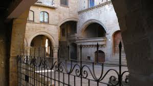 L'hotel viterbo inn si trova nel centro storico di questa incantevole ed unica città medievale, nel cuore della dall'hotel viterbo inn è possibile visitare l'intero centro storico a piedi oppure raggiungere. Tour Di Tutto Il Centro Storico Di Viterbo Con Guida Turistica