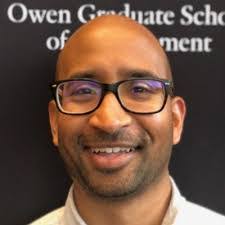 Harshil Desai's Instagram, Twitter & Facebook