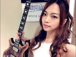 Miyako Watanabe: Parisienne Walkways－2018