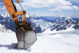Ebenso in den 30,50 euro enthalten ist die freie fahrt vom gipfel zum zugspitzplatt mit der gletscherbahn hin und zurück. Seilbahn Zugspitze Eine Bergbahn Der Superlative