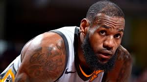 LeBron James becomes 3rd player to score at least 2,000 points in 10  different seasons