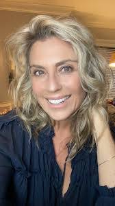 Kimberly Sharp's Instagram, Twitter & Facebook