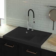 Evier A Poser Kumbad Bolto Grand Bac Avec Egouttoir Droite En Granit Noir Evier De Charme Cuisissimo Evier A Poser Egouttoir Evier