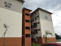 It is a gated and guarded development that consist of landed residential and commercial development, as well as perumahan penjawat awam malaysia (ppam). Rumah Untuk Dijual Alam Perdana Bandar Puncak Alam Flat Intermediate Ejen Hartanah Berdaftar Bandar Puncak Alam