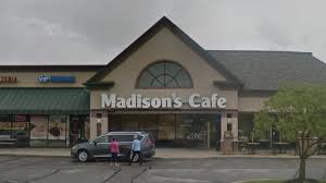 Lesbian Couple Says Missouri Restaurant Refused To Host Rehearsal Dinner Couldnt Condone Relationship Lesbian Couple Rehearsal Dinners Rehearsal