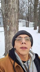 Dillon Oswalt's Instagram, Twitter & Facebook