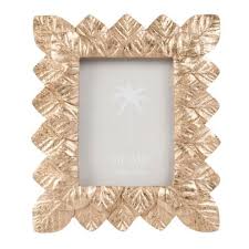 Cadre Photo Feuillage Sculpte Dore 7x9 Maisons Du Monde Cadre Photo Maison Du Monde Feuillage