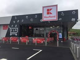 Suntem o companie internațională din industria. Se Deschide Hipermarket Kaufland La Dej Stil Fm Dej 106 1