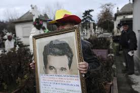 Cimitirul militar ghencea is situated east of drumul taberei. Bucuresti Comemorare Nicolae Ceausescu 30 Ani Inquam Photos