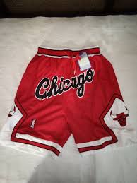 Chicago bulls champion authentic basketball shorts vintage 90s sz 42 game cut. Chicago Bulls Shorts In 2021 Chicago Bulls Outfit Chicago Bulls Mma Shorts