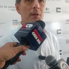 Inicia la campaña electoral a la Alcaldía de Maracaibo y Adrián Romero  Martínez, candidato de la Gran Alianza por Maracaibo, lo hizo promoviendo  el voto durante un recorrido en caravana de 23.5