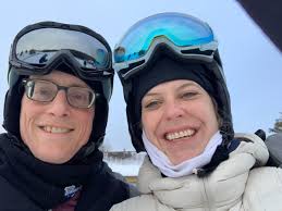 Shana Bombrys and Keith Simons's Wedding Website