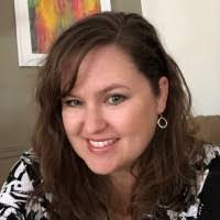 Laura Asher's Instagram, Twitter & Facebook