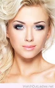 45 Purple Natural Looking Makeup For Green Eyes For New Years Party Blonde Hair Pale Skin Hair Pale Skin Bridal Makeup For Blue Eyes