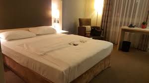 ✔kostenlose lieferung & montage ✔90 tage umtauschrecht. Standard Zimmer Mit Queen Size Bett Aufnahme Von Mercure Hotel Berlin City West Tripadvisor