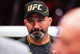 Despite backlash, 'busted up' Lauren Murphy thanks corner for not tossing  towel during UFC 283 beatdown