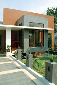Meski bangunan rumah anda mengusung tema minimalis yang modern. Pernah Liat Kolam Ikan Di Bawah Ruang Tamu Harus Lihat Yang Ini Semua Halaman Idea