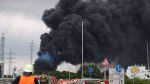 Construction crews were on the scene at the time of the explosion. 7kfnsatee0f68m