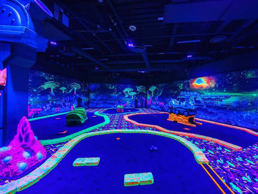 Blacklight Mini Golf at American Dream