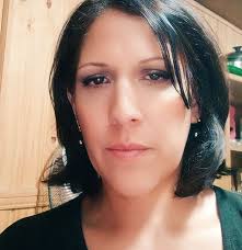 Hoy domingo ésta de turno "Veterinaria Cuatro Patas" del Dr Juan Manuel  Caram Telefono: 2622410624 Calle Roca esquina Mitre de Tunuyán.