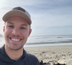 Not all S.J. Quinney alums practice law. Find out how earning a JD gave  Mark Pittman an edge when he started his own company, @blyncsy. Link in  profile.