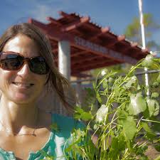 Fine Living: Mill Valley's Emily Murphy is out to cultivate green thumbs